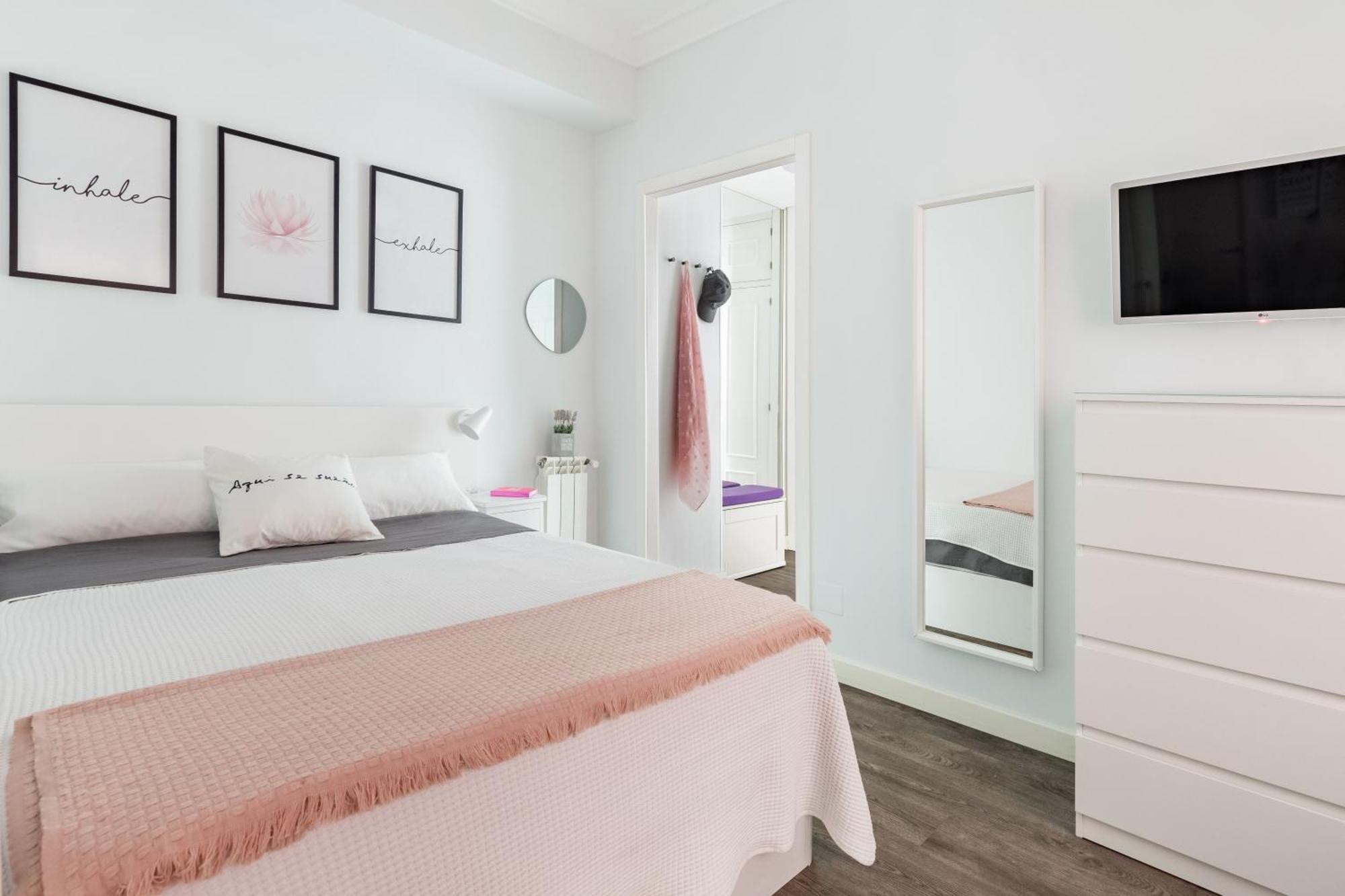 Precioso Y Acogedor Apartamento A 300 Metros Del Bernabeu Appartement Madrid Buitenkant foto